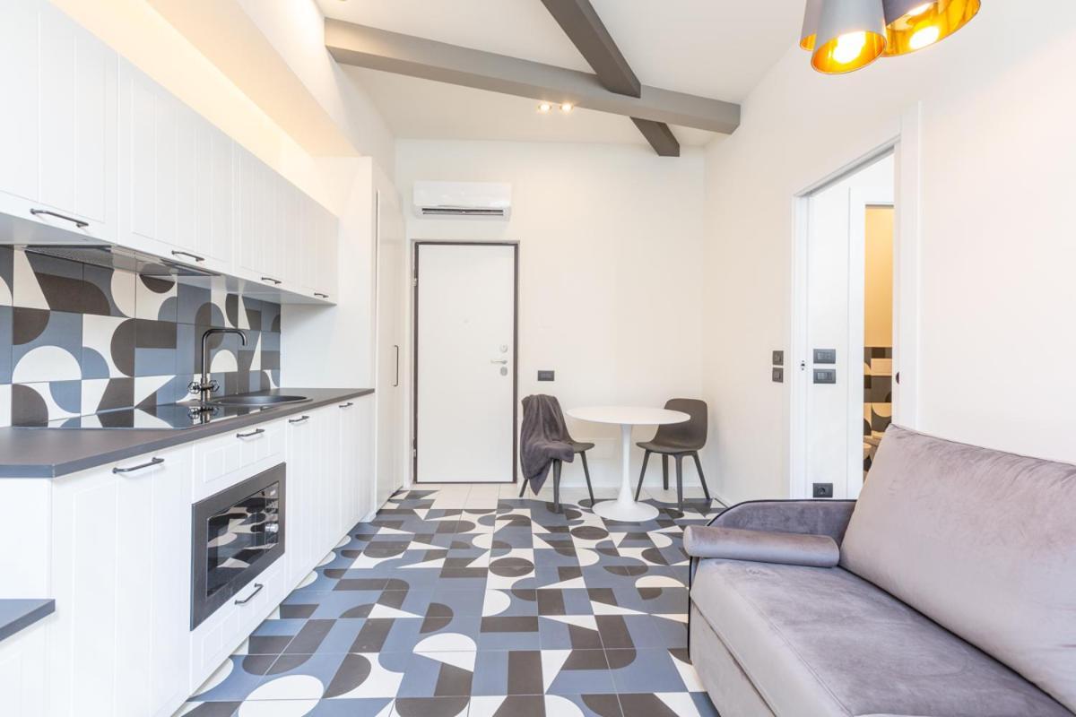 3Fo6 -Navigli-Duomo - Luxury Modern Apartment Mailand Exterior foto