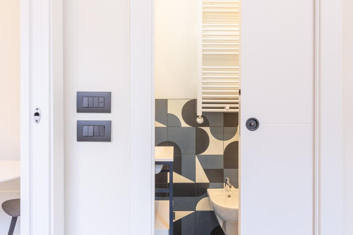 3Fo6 -Navigli-Duomo - Luxury Modern Apartment Mailand Exterior foto