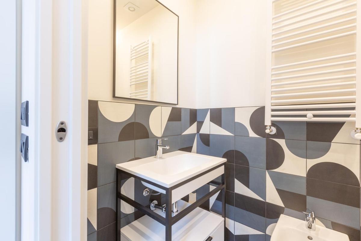3Fo6 -Navigli-Duomo - Luxury Modern Apartment Mailand Exterior foto